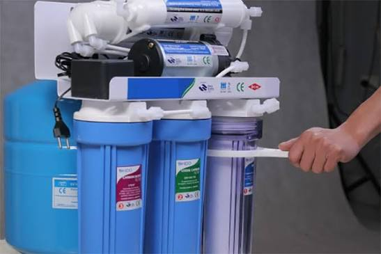 Cách thay lõi máy lọc nước